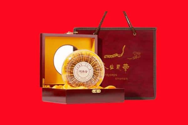 收购资讯:内乡县回收冬虫夏草是按克吗